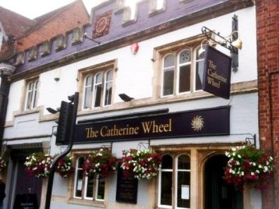 The Catherine Wheel – Traditional Village Pub and B&B